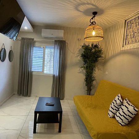 Rothschild 79 Petach Tikva Exterior foto
